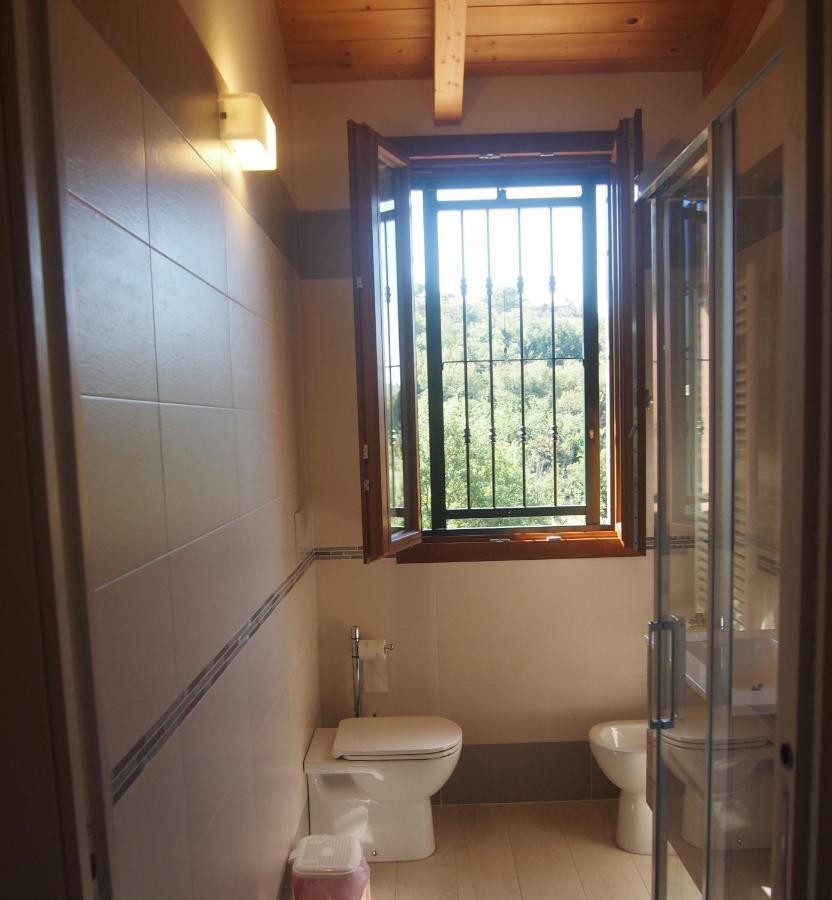 Agriturismo Ardizio 43 佩萨罗 外观 照片