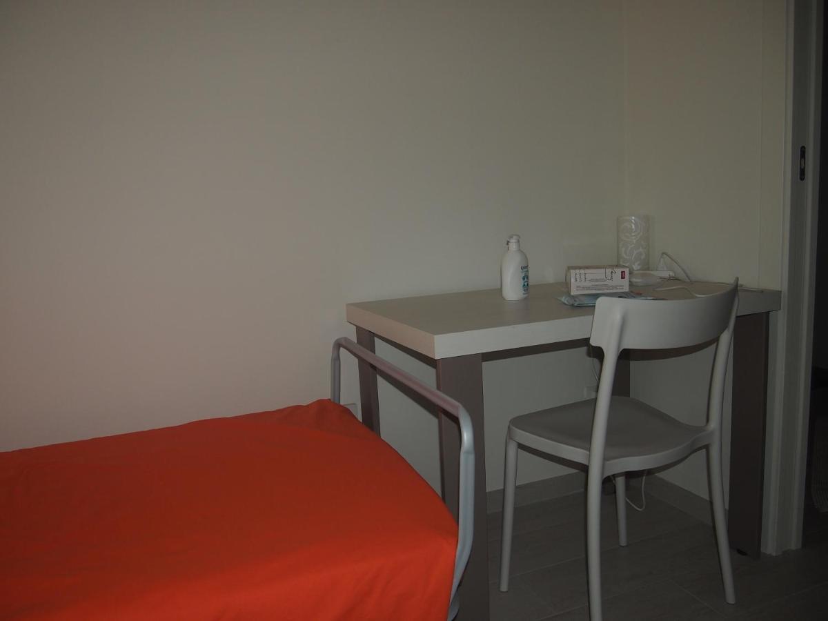 Agriturismo Ardizio 43 佩萨罗 外观 照片