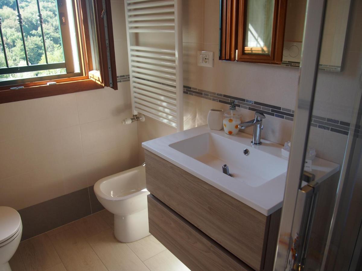 Agriturismo Ardizio 43 佩萨罗 外观 照片