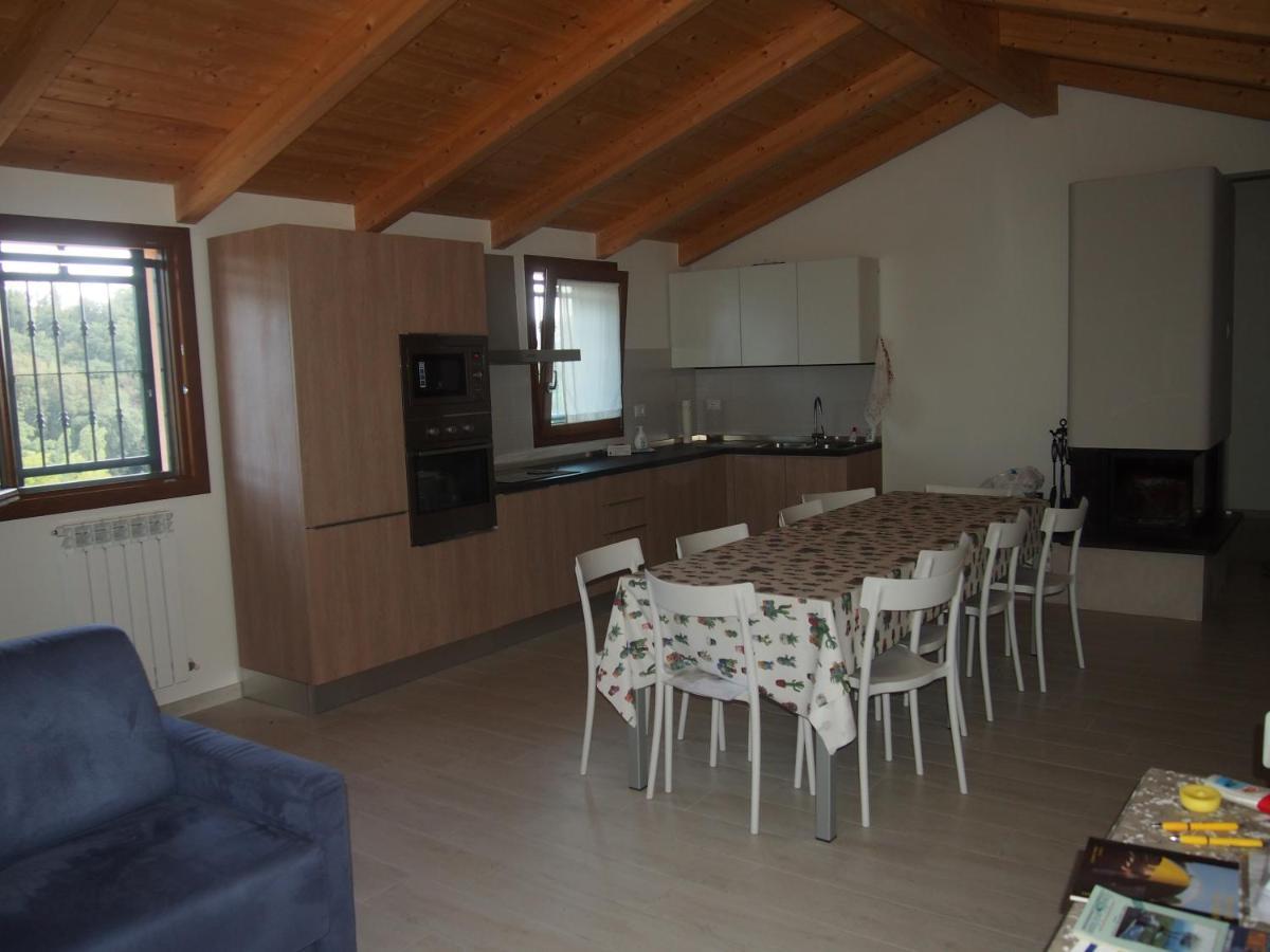 Agriturismo Ardizio 43 佩萨罗 外观 照片