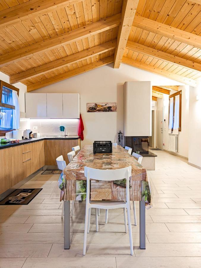 Agriturismo Ardizio 43 佩萨罗 外观 照片