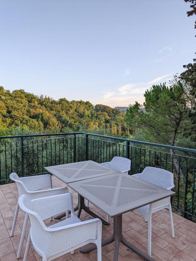 Agriturismo Ardizio 43 佩萨罗 外观 照片